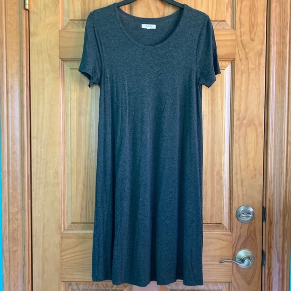 Madewell Dresses & Skirts - Women’s size small Madewell gray A- line swing dress, super comfy T-shirt dress